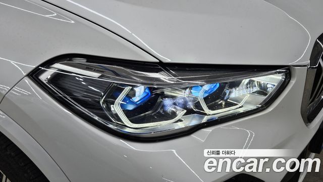 BMW X5 2022 — photo 15