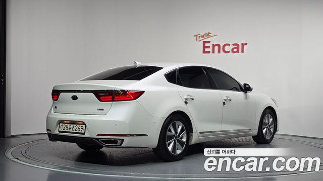 Kia K7 2017 — photo 2