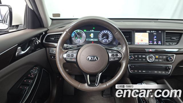 Kia K7 2017 — photo 13