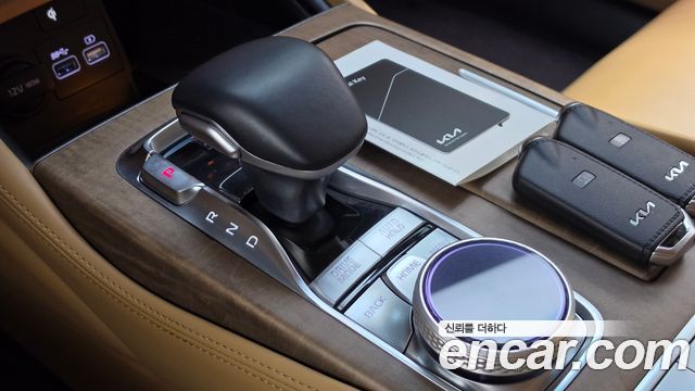 Kia K9 2022 — photo 12