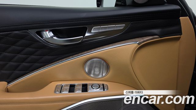 Kia K9 2022 — photo 18