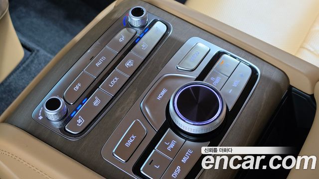 Kia K9 2022 — photo 32