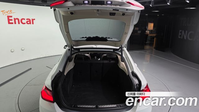 BMW 4-Series 2020 — photo 26