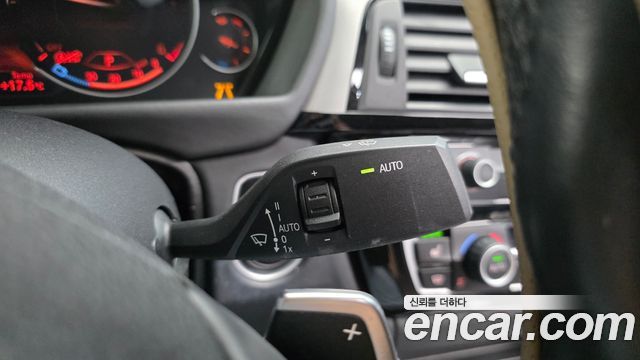 BMW 4-Series 2020 — photo 29