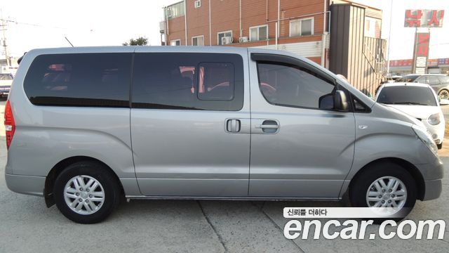 Hyundai Starex 2018 — photo 8