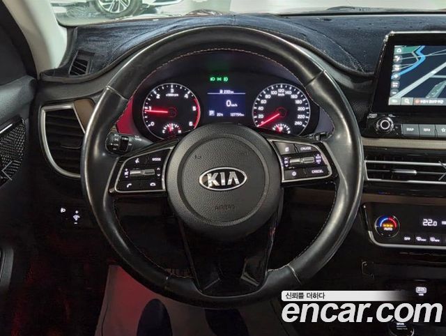 Kia Seltos 2020 — photo 8