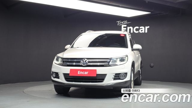 Volkswagen Tiguan 2014 — photo 3