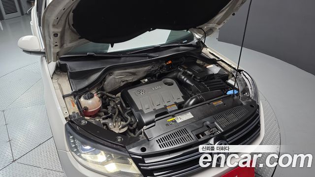Volkswagen Tiguan 2014 — photo 6