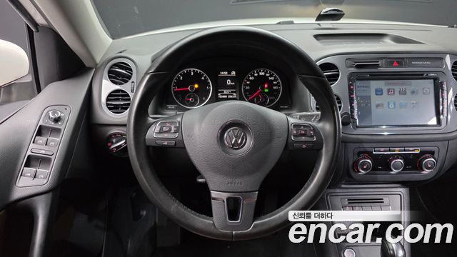 Volkswagen Tiguan 2014 — photo 13
