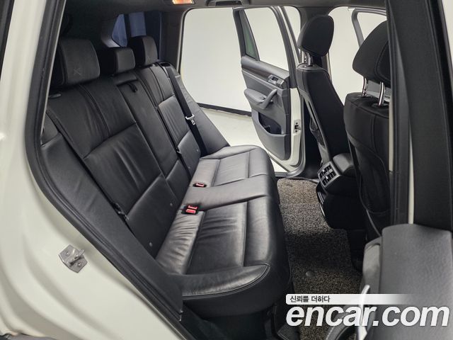 BMW X3 2016 — photo 11