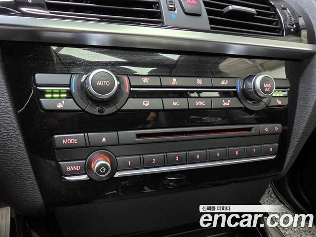 BMW X3 2016 — photo 14