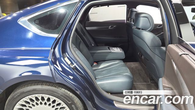 Genesis G80 2021 — photo 17