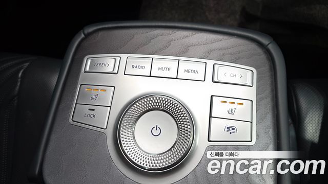 Genesis G80 2021 — photo 19