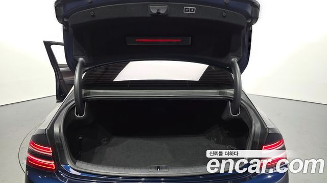 Genesis G80 2021 — photo 25
