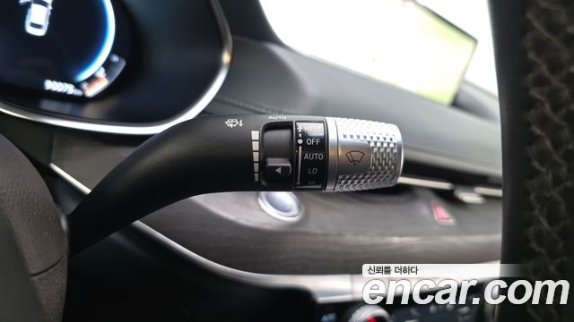 Genesis G80 2021 — photo 29