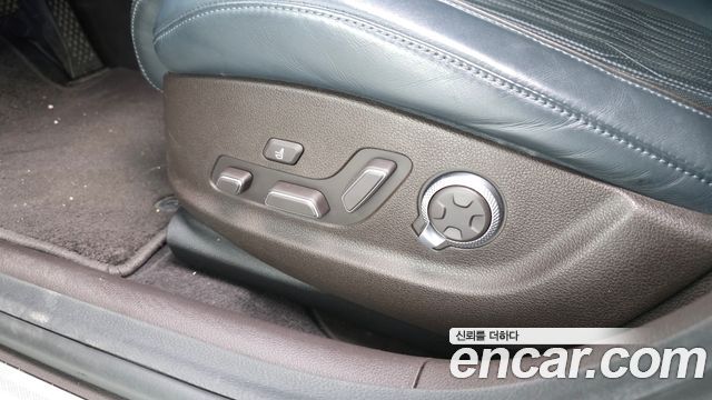 Genesis G80 2021 — photo 32