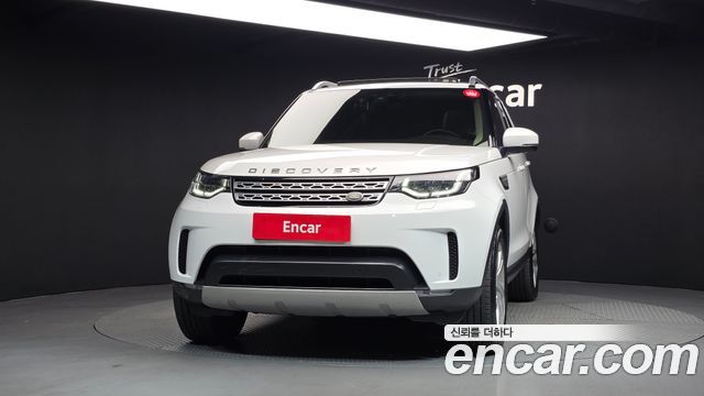 Land Rover Discovery 2017 — photo 3
