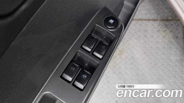 Chevrolet Korea Spark 2012 — photo 16