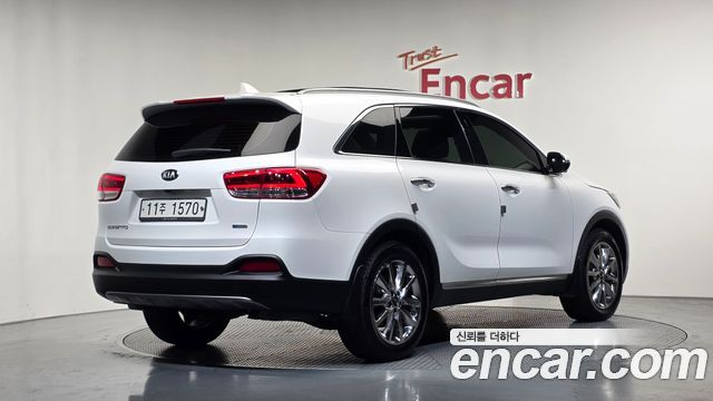 Kia Sorento 2015 — photo 2