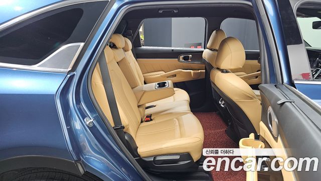 Kia Sorento 2021 — photo 16