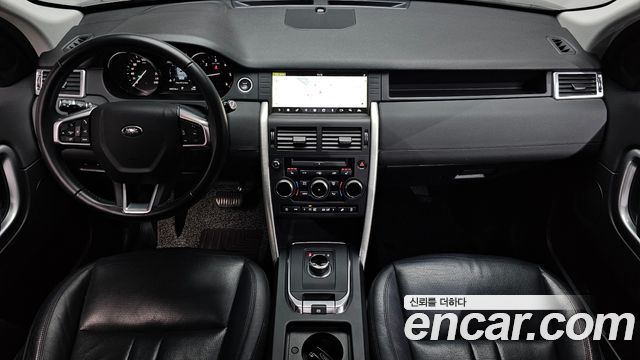 Land Rover Discovery Sport 2018 — photo 10