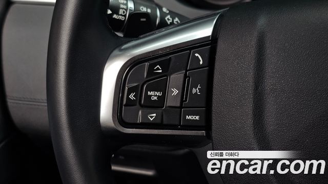 Land Rover Discovery Sport 2018 — photo 20