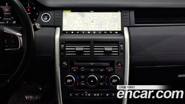 Land Rover Discovery Sport 2018 — photo 25