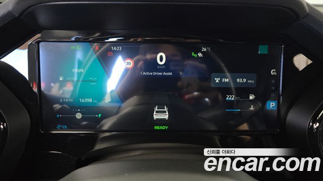 Renault Korea Grand Koleos 2025 — photo 11