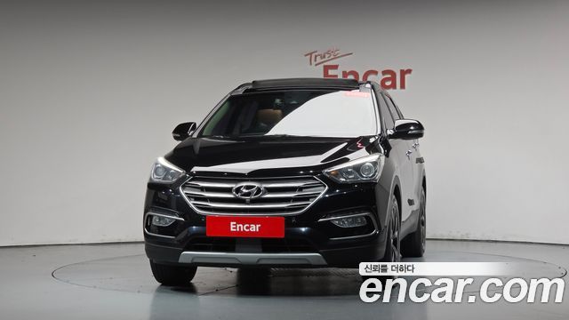 Hyundai Santafe 2016 — photo 3