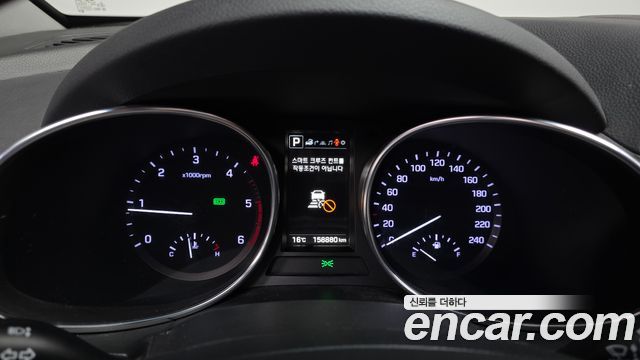 Hyundai Santafe 2016 — photo 11