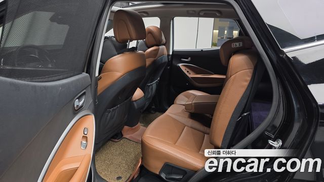 Hyundai Santafe 2016 — photo 16
