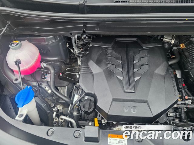 Hyundai Staria 2025 — photo 20