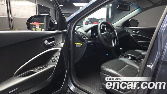 Hyundai Santafe 2016 — photo 13