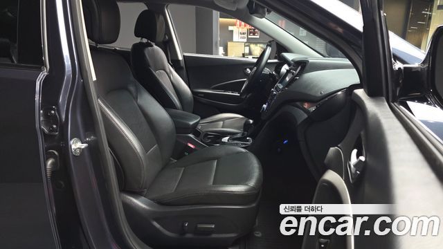 Hyundai Santafe 2016 — photo 17