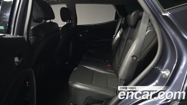 Hyundai Santafe 2016 — photo 16