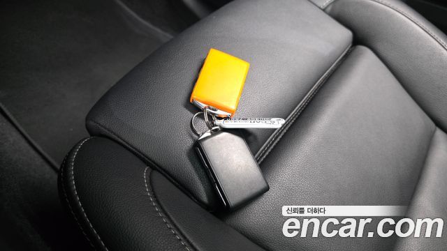Volvo XC40 2021 — photo 15