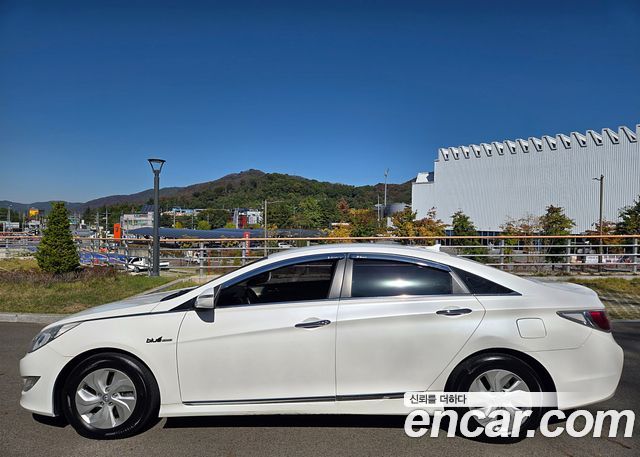 Hyundai Sonata 2014 — photo 3