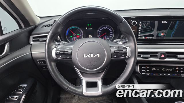 Kia K5 2023 — photo 20