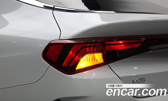 Kia K5 2023 — photo 9