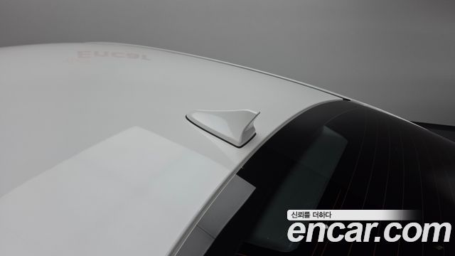 Kia K5 2023 — photo 28