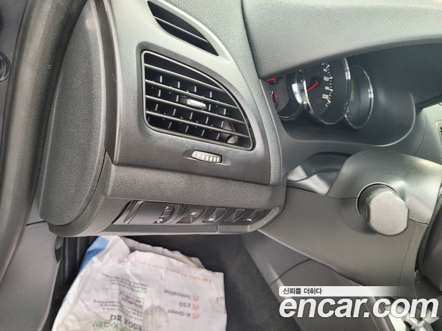 Renault Korea SM3 2010 — photo 10