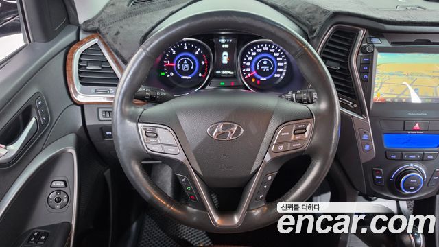 Hyundai Santafe 2013 — photo 19