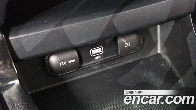 Kia Seltos 2022 — photo 28