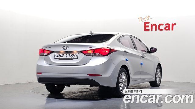 Hyundai AVANTE 2015 — photo 2