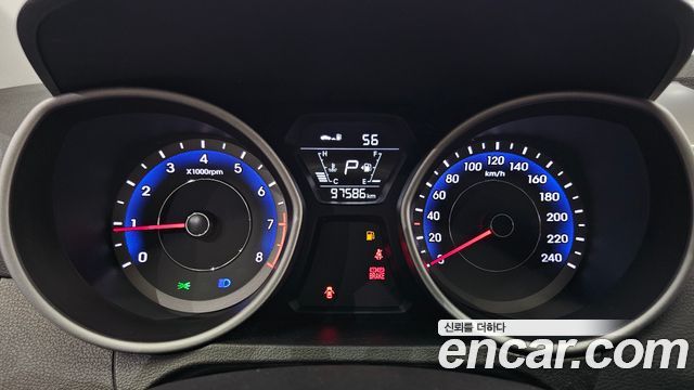 Hyundai AVANTE 2015 — photo 8