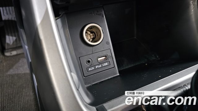 Hyundai AVANTE 2015 — photo 19