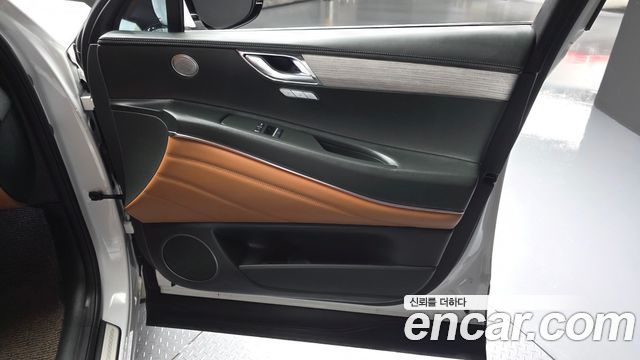 Genesis GV80 2024 — photo 14