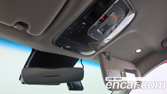 Genesis GV70 2023 — photo 19