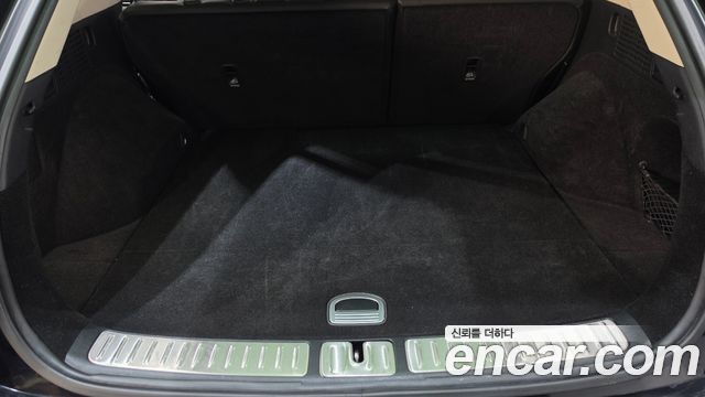 Genesis GV70 2023 — photo 20