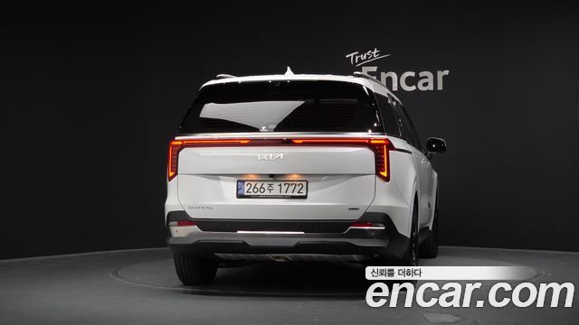Kia Canival 2025 — photo 4